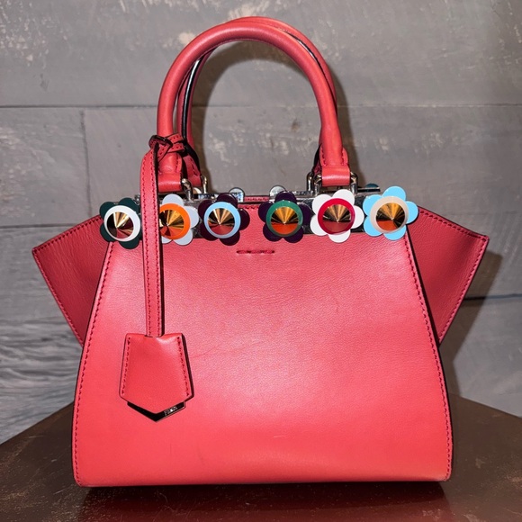 Authentic Fendi 3jours Ltd Edition flower rivet leather bag
